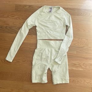 GYMSHARK SET - light lime green